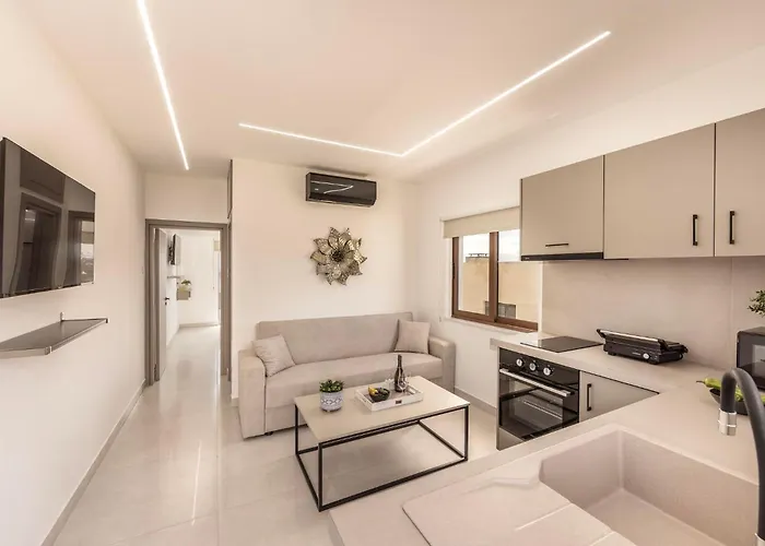 Sevis Apartmán Ayia Napa