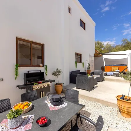 Sevis Ayia Napa