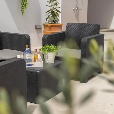 Sevis Apartment