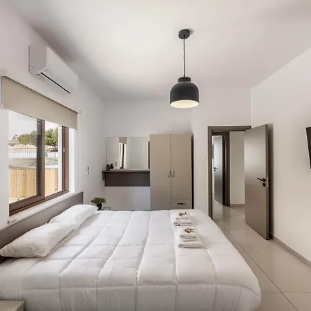 Apartament Sevis Ajia Napa