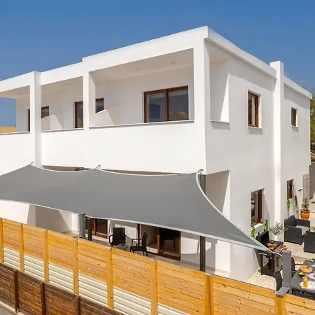 Sevis Apartament *