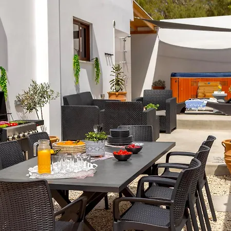 Sevis Apartment