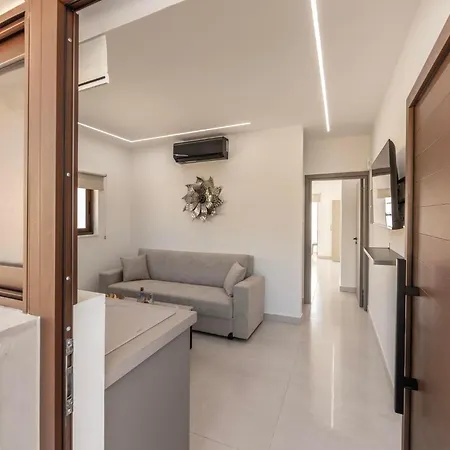 Sevis Apartment *
