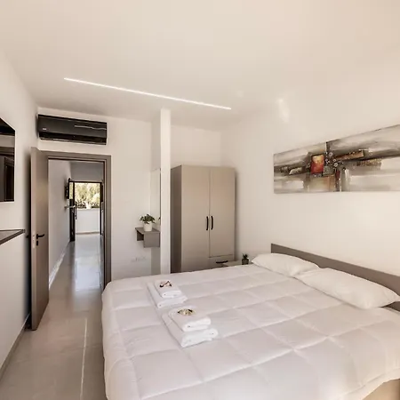 Sevis Apartment *