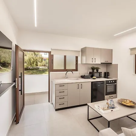 Sevis Apartment Agia Napa