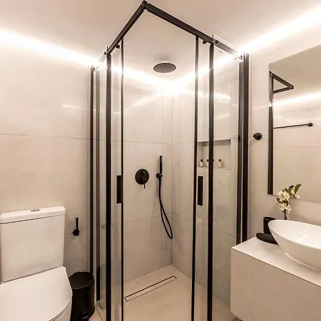 Sevis Apartment