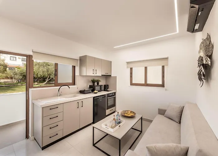 Sevis Айя-Напа